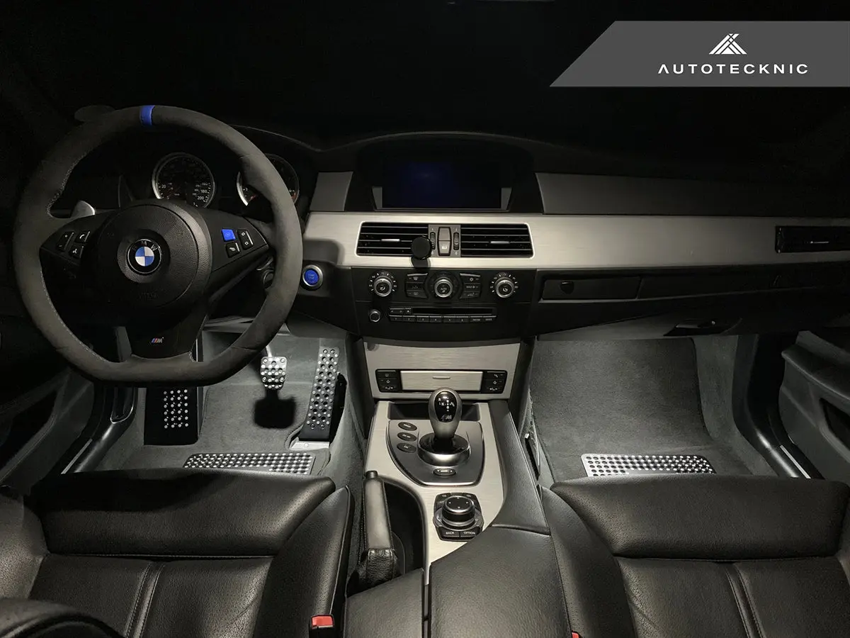 Autotecknic Royal Blue M Button - E60 M5 | E63/ E64 M6 4