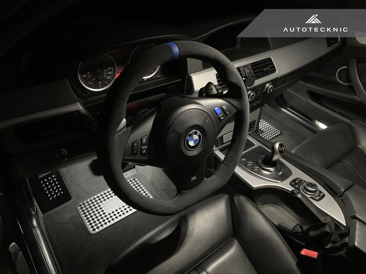 Autotecknic Royal Blue M Button - E60 M5 | E63/ E64 M6 3
