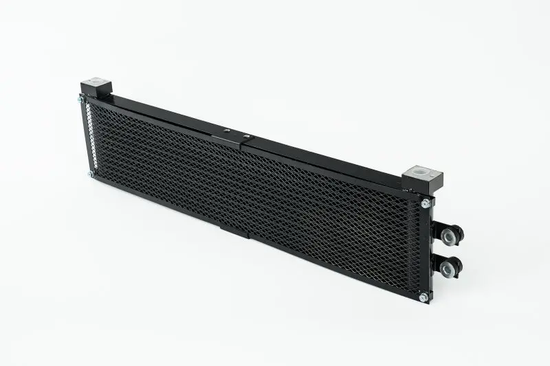 Csf Bmw F8x M3/M4/M2c Engine Oil Cooler W/ Rock Guard 1