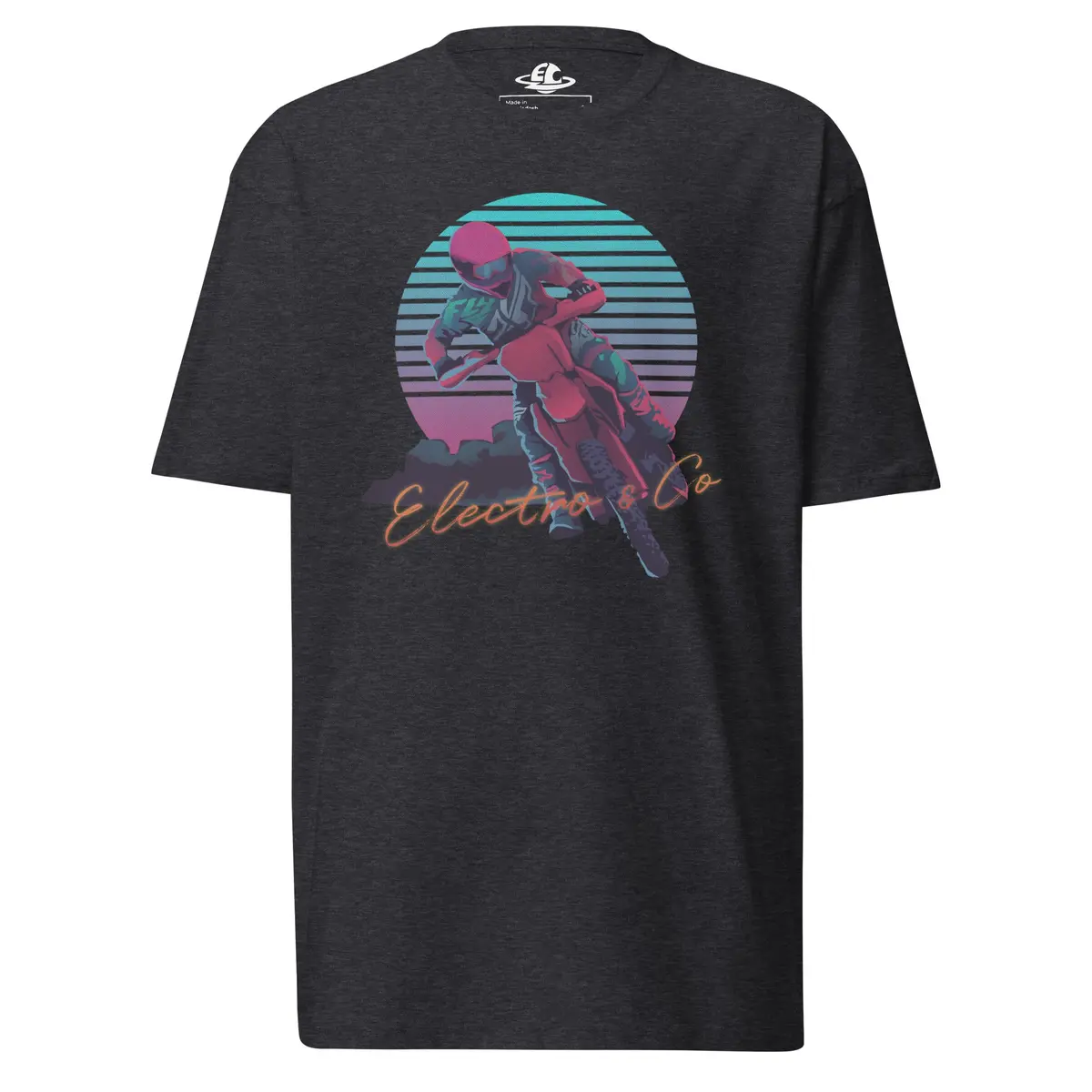 Retro Sunset Graphic T-Shirt - Image 9