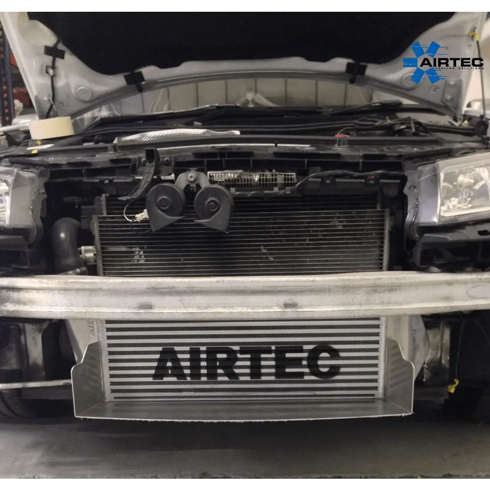 Airtec Motorsport 95Mm Core Intercooler Upgrade With Air-Ram Scoop For Megane 2 225 And R26 1