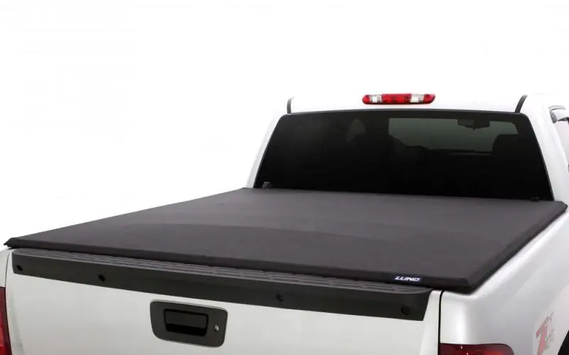 Lund Genesis Elite Roll-Up Tonneau Cover For 2007–2017 Chevy Silverado 1500 (8-Foot Bed) 1