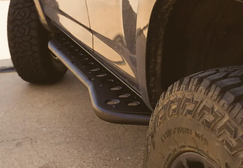 Cali Raised 03-09 Toyota 4Runner Step Ed Bolt On Rock Sliders - No Kick Out/Bedliner Filler Plate/P 1